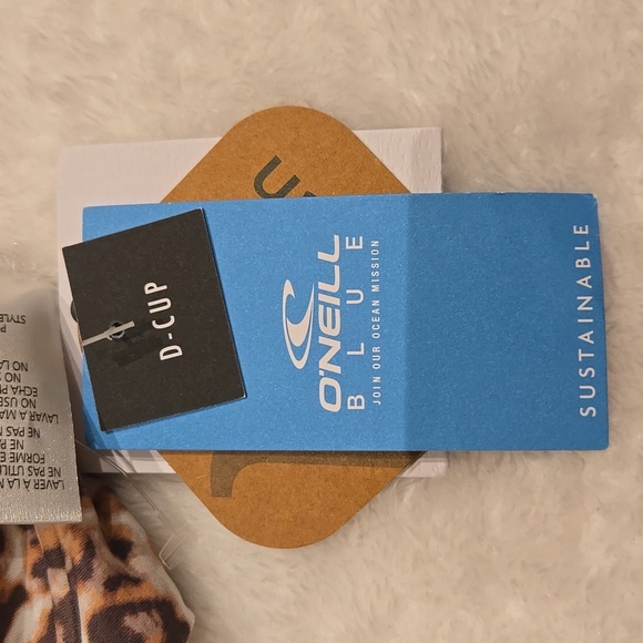 O'NEILL Leopard Seville Underwire Bikini Top | NWT - Picture 10 of 12